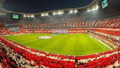 迈尼昂公开质疑海外赛安排，足球不应只被金钱驱使